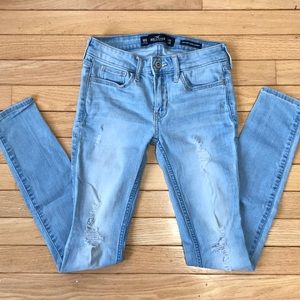 2 for $20 Hollister Low rise super skinny jeans